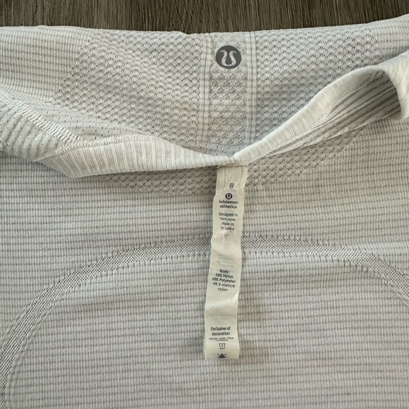 Lululemon Swiftly Tech Short Sleeve Scoop Tee - Picture 5 of 6